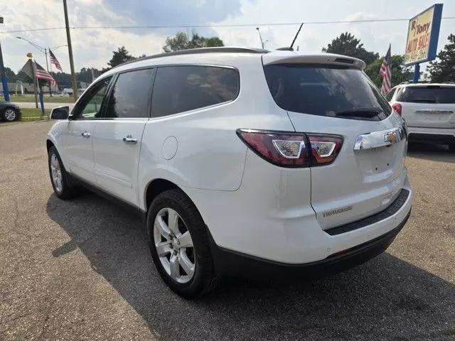 2017 Chevrolet Traverse - Image 5