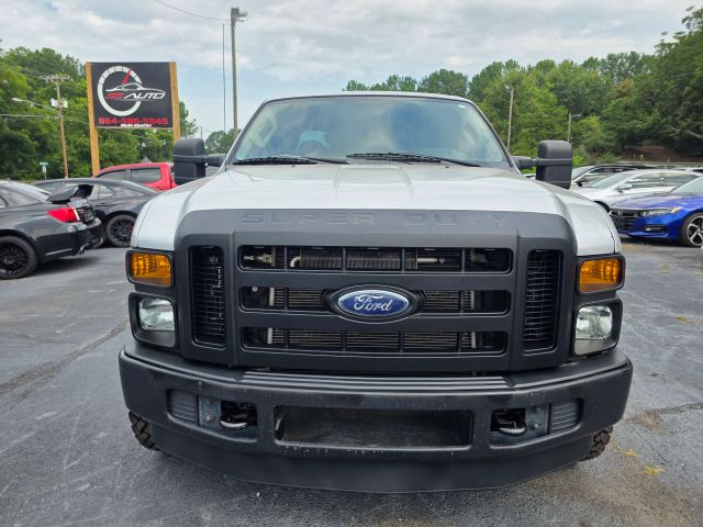 2010 Ford F250 Super Duty Crew Cab - Image 2