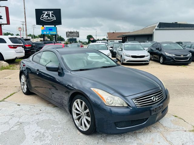 2009 Infiniti G - Image 12