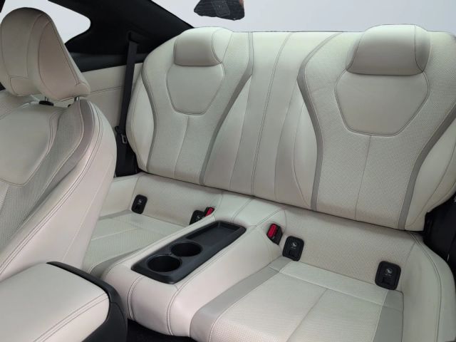 2018 Infiniti Q60 - Image 13