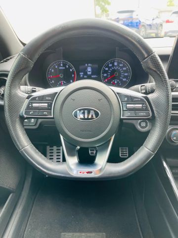 2021 Kia Forte - Image 26