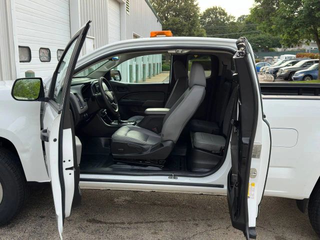 2019 Chevrolet Colorado Extended Cab - Image 16