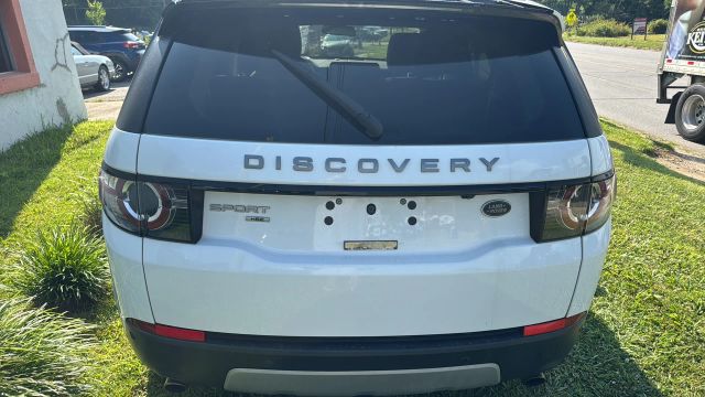 2018 Land Rover Discovery Sport - Image 5