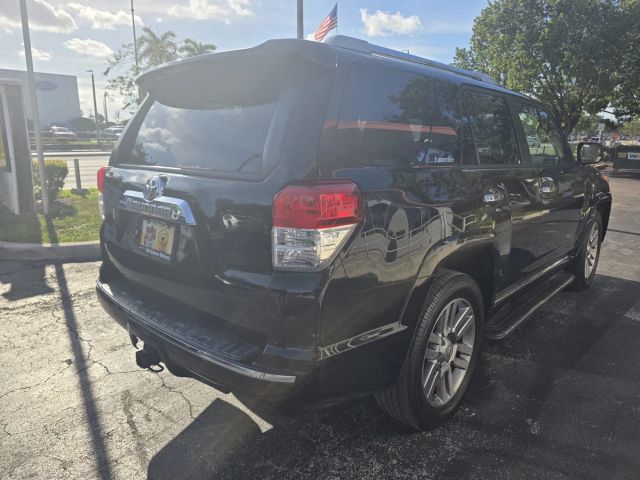 2013 Toyota 4runner - Image 4