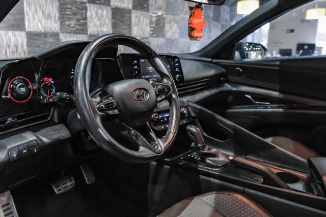 2022 Hyundai Elantra N Line Sedan 4d - Image 3