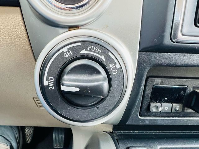 2017 Nissan Titan Xd Crew Cab - Image 29