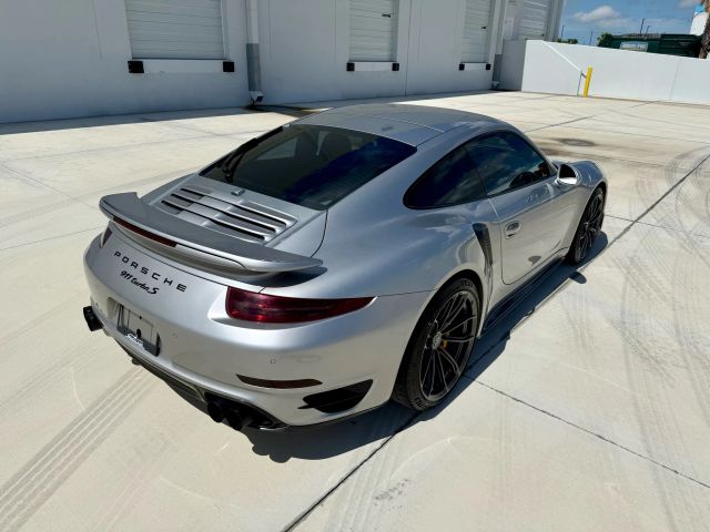 2014 Porsche 911 - Image 18