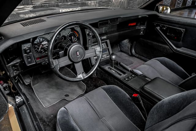 1985 Chevrolet Camaro Base 2d Coupe - Image 3
