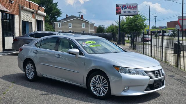 2013 Lexus Es - Image 10