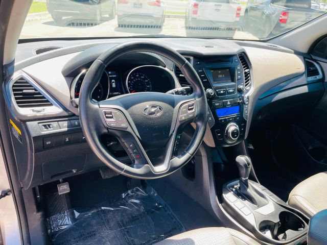 2014 Hyundai Santa Fe - Image 35