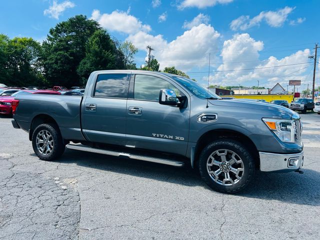 2017 Nissan Titan Xd Crew Cab - Image 2