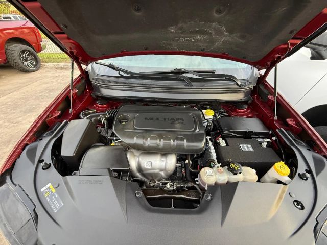 2021 Jeep Cherokee - Image 20