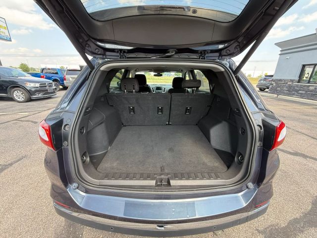 2019 Chevrolet Equinox - Image 12