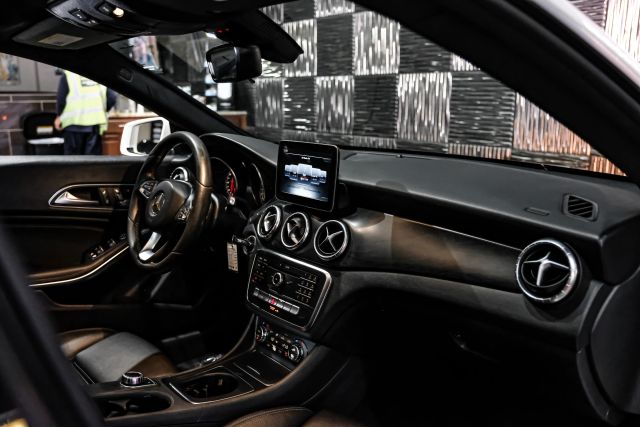 2017 Mercedes-benz Cla Cla 250 4matic Coupe 4d - Image 15