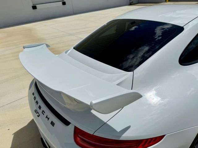 2015 Porsche 911 - Image 62
