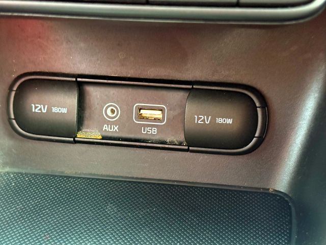2017 Kia Sportage - Image 25