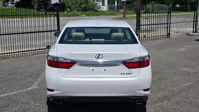 2013 Lexus Es - Image 8