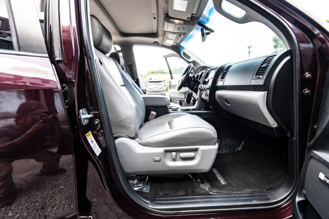 2016 TOYOTA SEQUOIA SUV BURGUNDY AUTOMATIC - Auto Masters of Carolinas