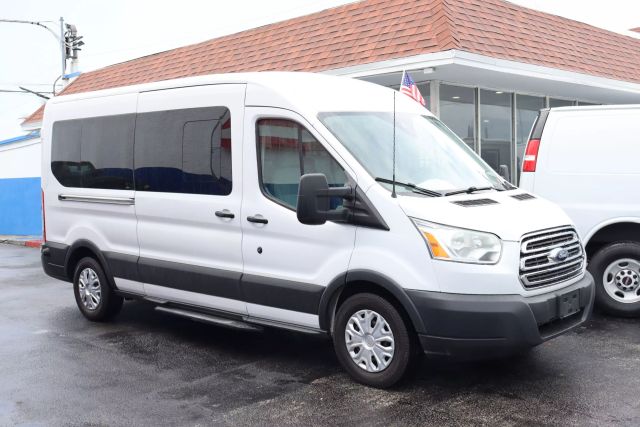 2016 Ford Transit 350 Wagon - Image 8