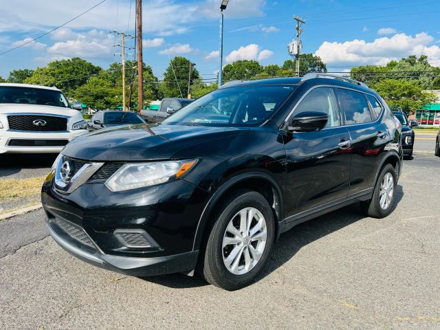 2016 Nissan Rogue - Image 1