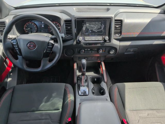 2024 Nissan Frontier Crew Cab - Image 10