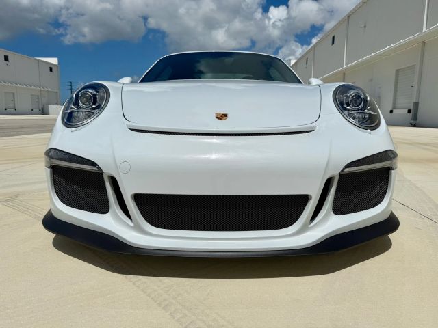 2015 Porsche 911 - Image 44