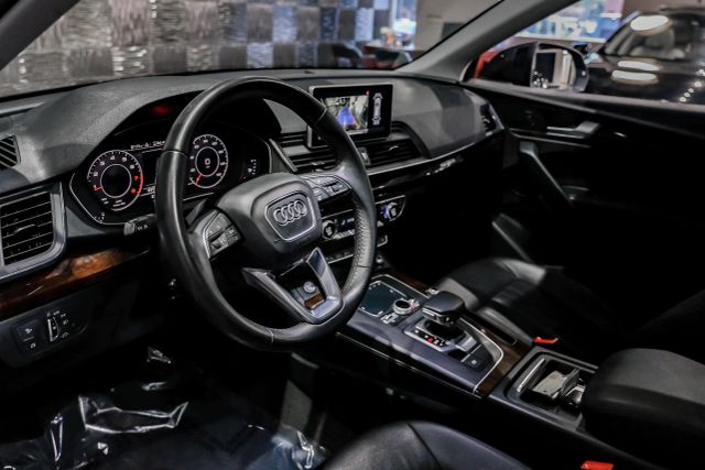2018 Audi Q5 Premium Plus Sport Utility 4d - Image 3