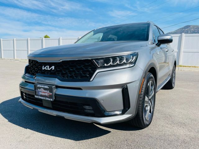 2023 Kia Sorento Hybrid - Image 2