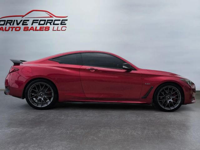2018 Infiniti Q60 - Image 6