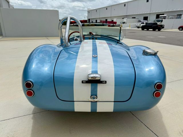 1965 Shelby Cobra Roadster 427 - Image 23