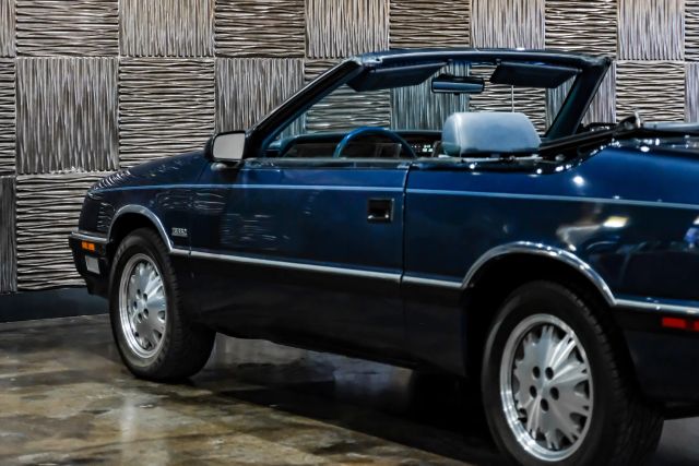 1987 Chrysler Lebaron Base 2d Convertible - Image 12