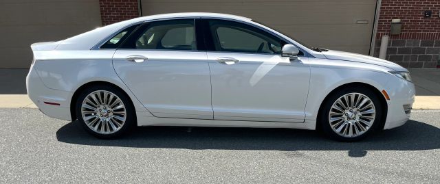2013 Lincoln Mkz - Image 3