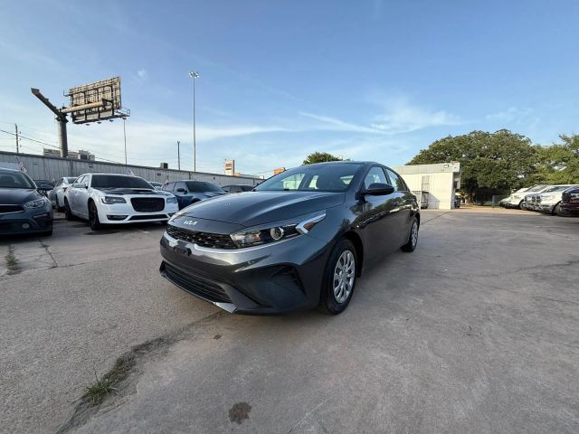 2024 Kia Forte - Image 1