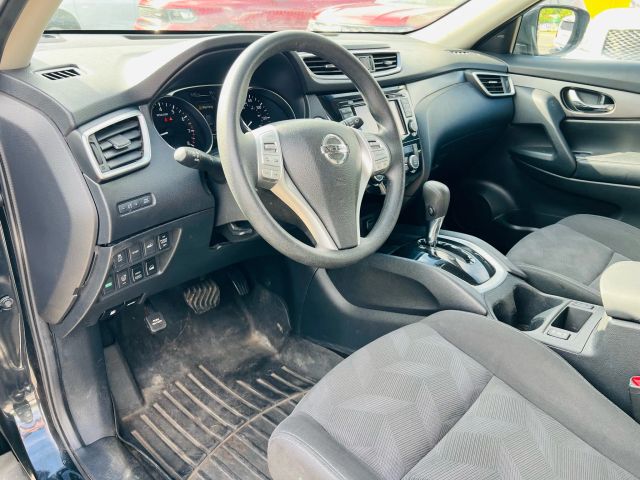2016 Nissan Rogue - Image 21