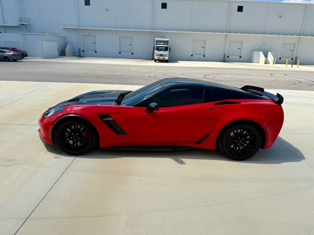 2019 Chevrolet Corvette - Image 32