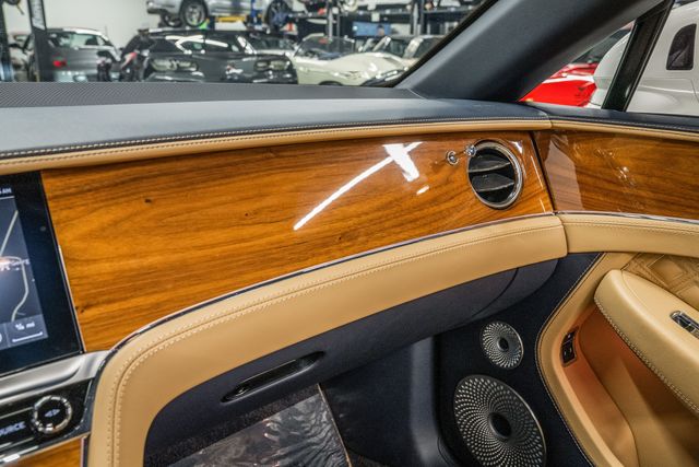 2022 Bentley Continental Gt Gt V8 Convertible 2d - - Image 26