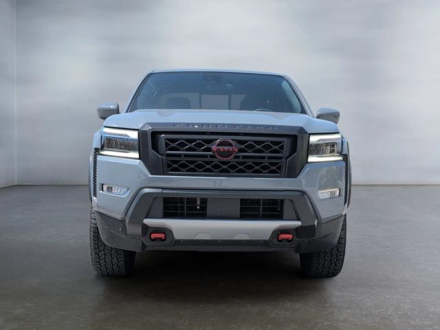 2024 Nissan Frontier Crew Cab - Image 8