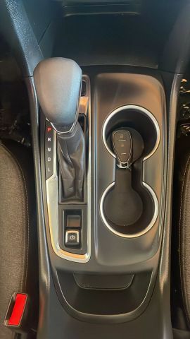2022 Chevrolet Equinox - Image 28