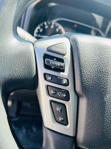 2021 Nissan Titan Crew Cab - Image 33