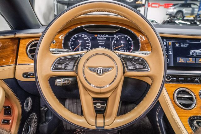 2022 Bentley Continental Gt Gt V8 Convertible 2d - - Image 13