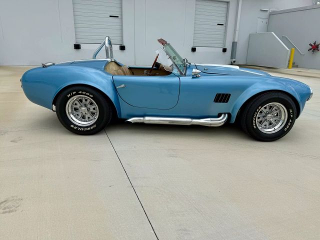 1965 Shelby Cobra Roadster 427 - Image 7