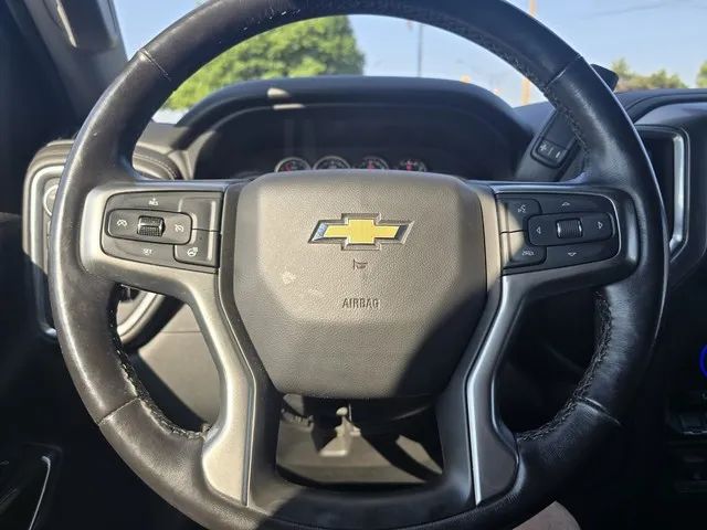 2022 Chevrolet Silverado 1500 Limited Crew Cab - Image 19