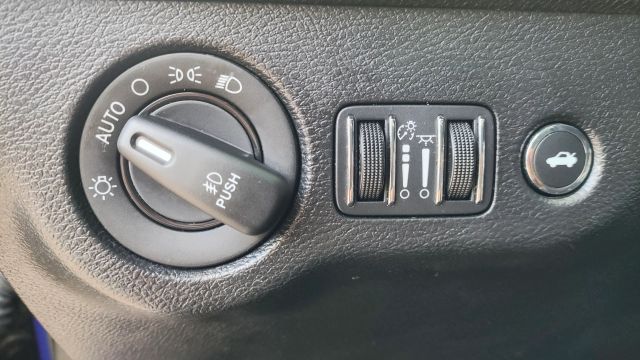 2021 Dodge Challenger - Image 21