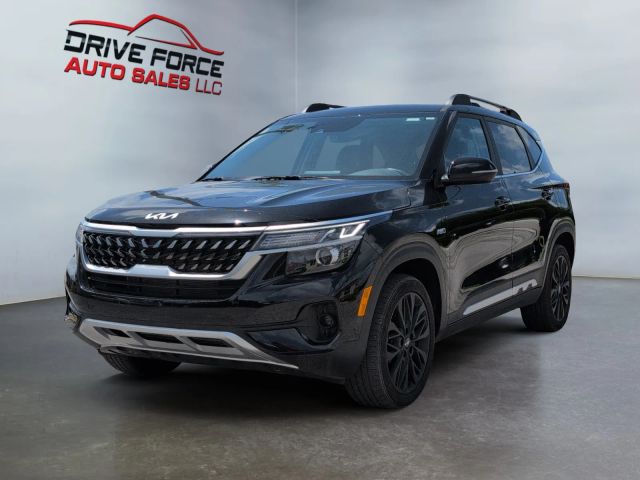 2023 Kia Seltos - Image 1