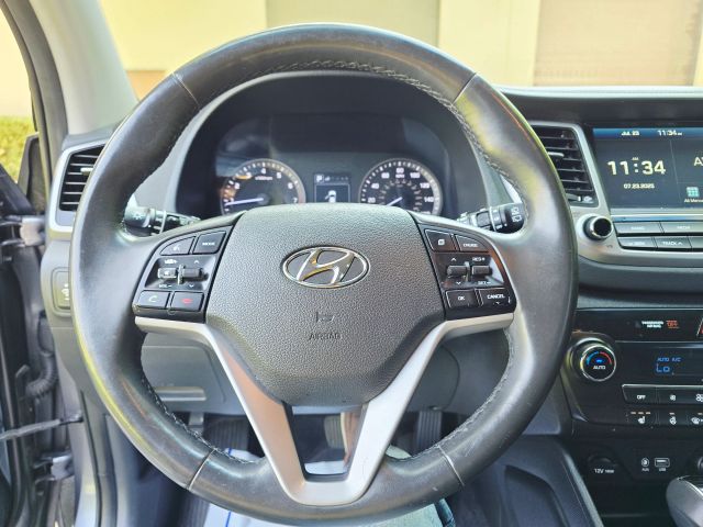2018 Hyundai Tucson - Image 16