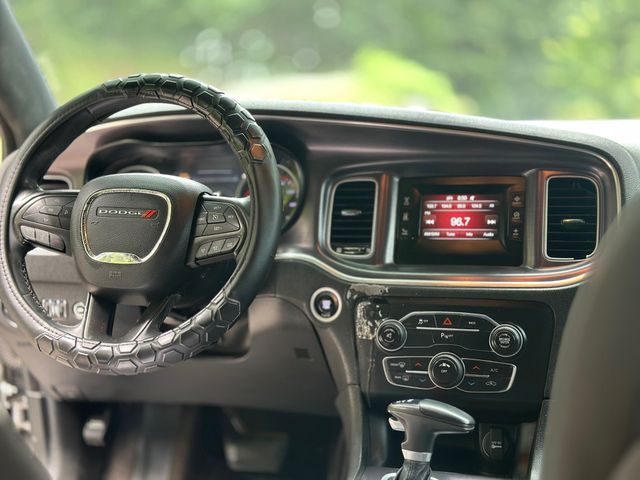 2015 Dodge Charger - Image 17