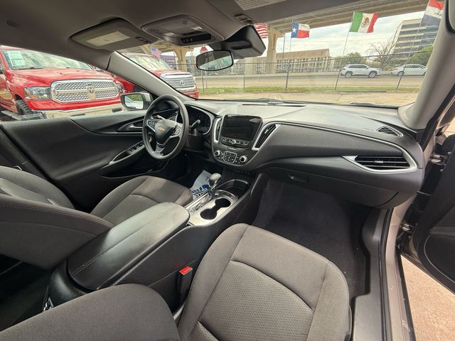 2024 Chevrolet Malibu - Image 14