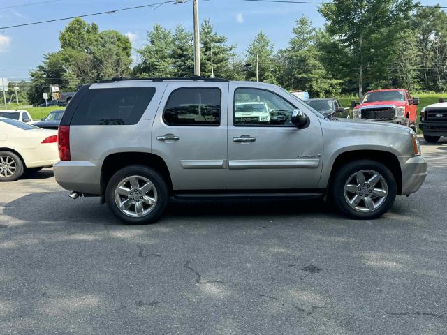 2009 Gmc Yukon - Image 4