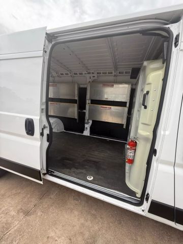 2021 Ram Promaster Cargo Van - Image 16