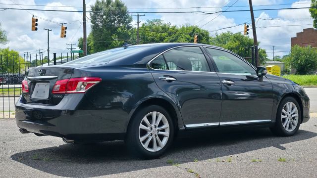 2011 Lexus Es - Image 8